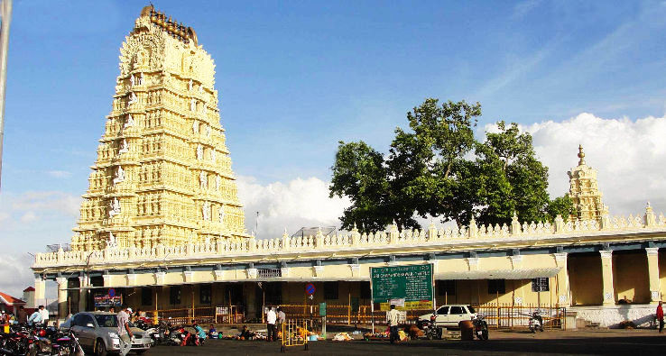 6. Sri Chamundeshwari Temple